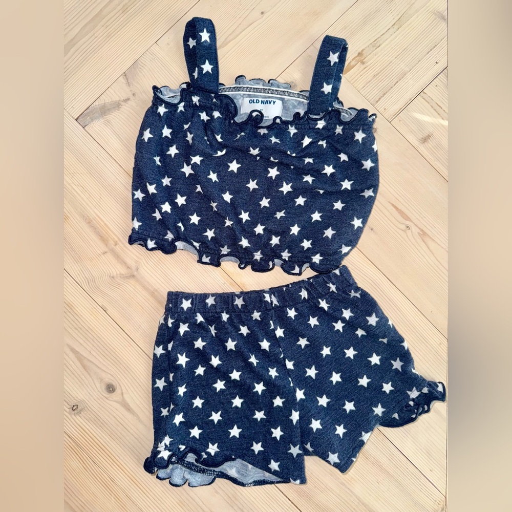 Old Navy White/Navy Summer Set w/Star Pattern